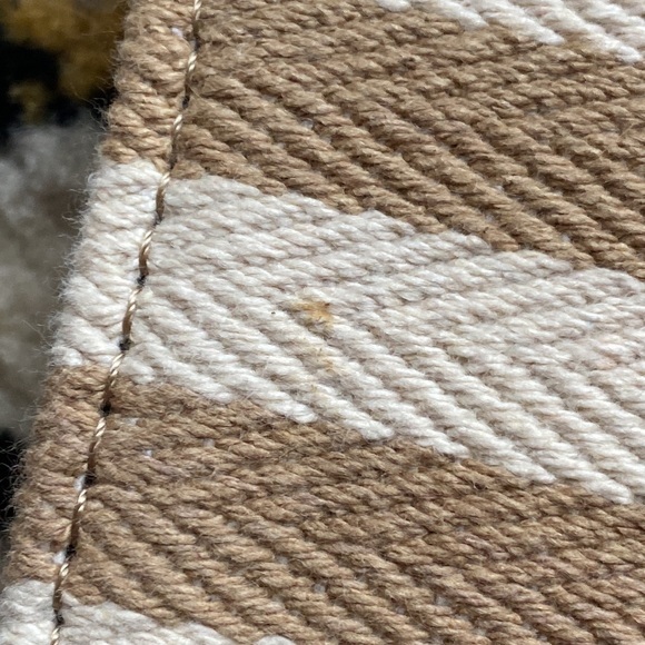 Cato RARE clutch! tan and white striped - Picture 2 of 7